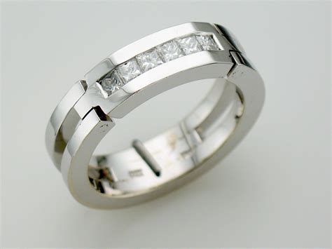 cartier wedding ring hollywood|cartier wedding bands men's.